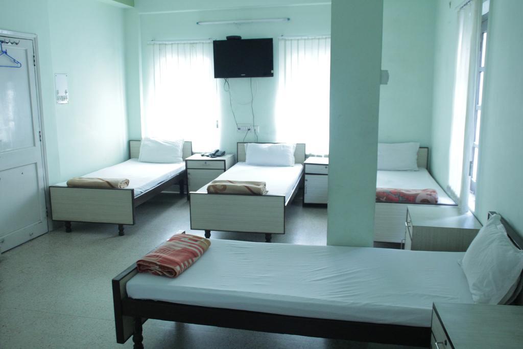 New Metro Guest House Колката Екстер'єр фото